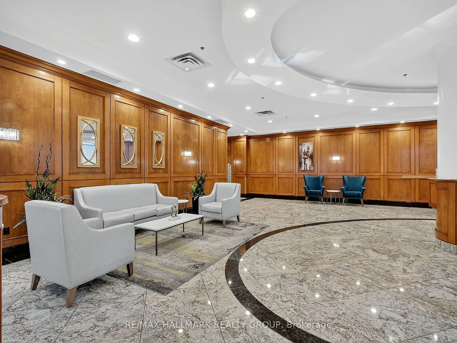1 bed, $2,200 — Photo 4