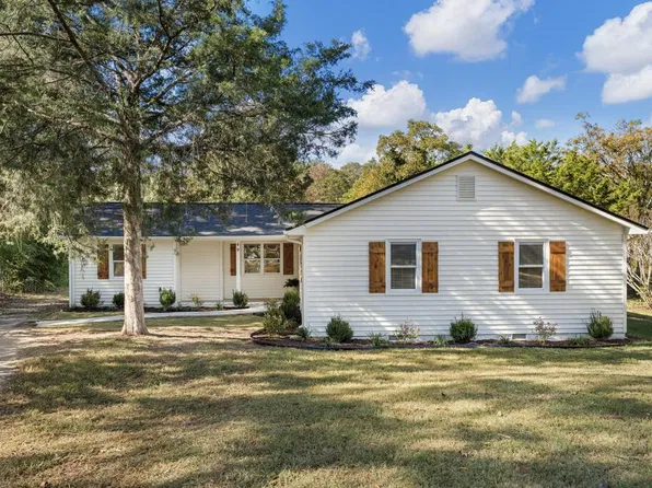 49 Lake Ct, Ellerslie, GA 31807