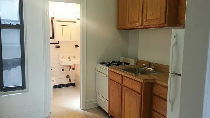 Rented by GPA Realty | media 33