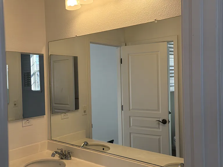 3137 Enfield St — Photo 24