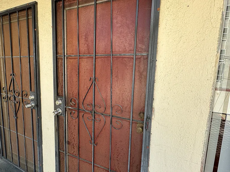 13014 Sherman Way — Photo 19