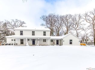 707 Brierhill Rd, Deerfield, IL 60015