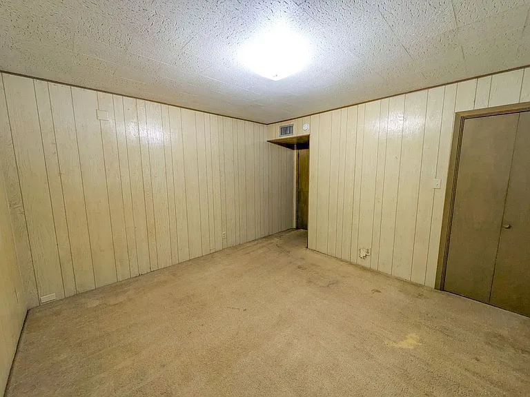 Lambda Apartments — Photo 16