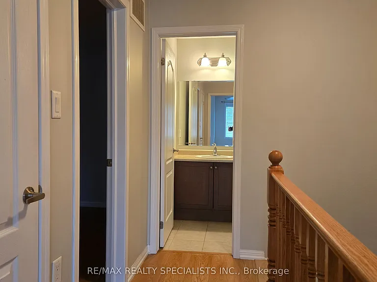 826 Fowles Ct — Photo 14