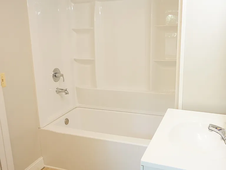 2 Pleasant St #2 — Photo 10