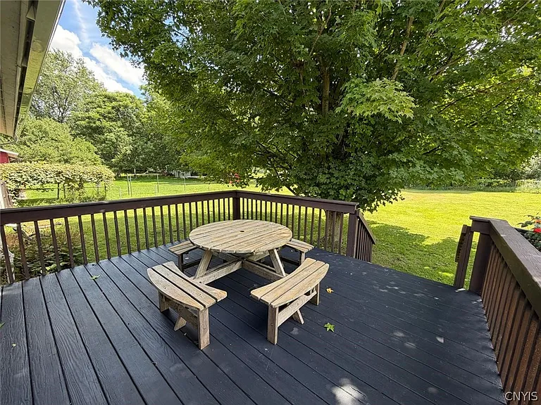 1648 White Bridge Rd — Photo 16