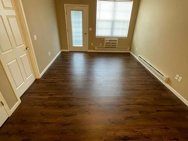 Grasslands Apartments — Photo 4