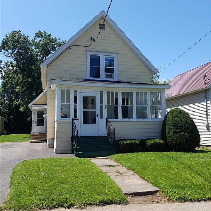 1st image of 32 Parker Ave
