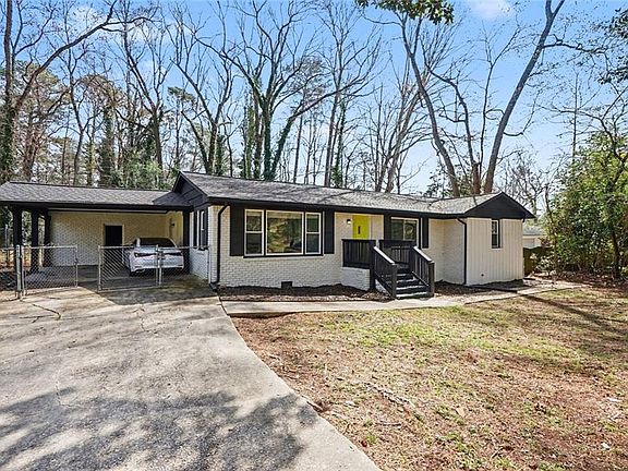2nd image of 3534 Spring Cir