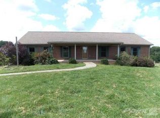 1392 Ashby Rd, Lawrenceburg, KY 40342