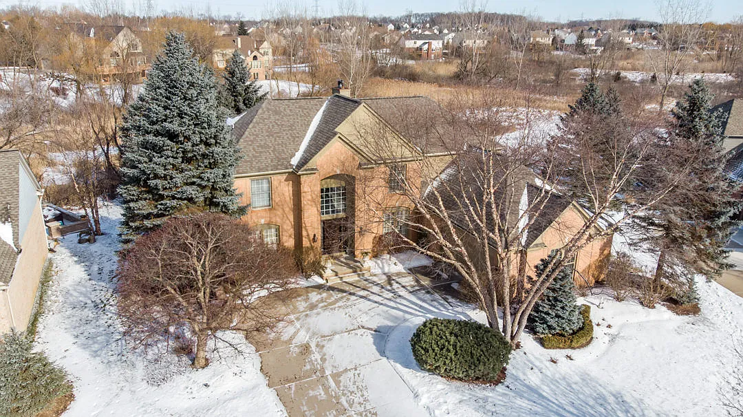 4767 Deer Park Ct photo 1