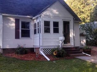 106 Towne St, Morrison, IL 61270