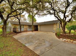 90 Woodcreek Dr, Wimberley, TX 78676