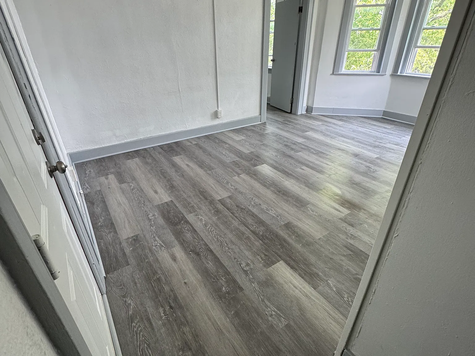 1 bed, $600 — Photo 3