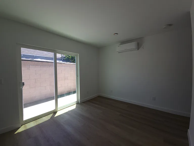 3316 Marine Ave #1/2 — Photo 16
