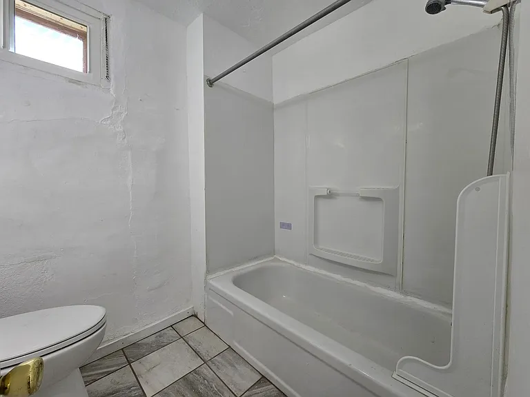 739 Montez Pl — Photo 11
