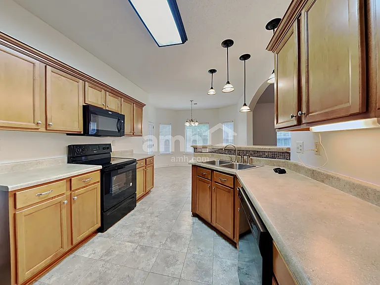 1663 Brimhill Ln — Photo 4