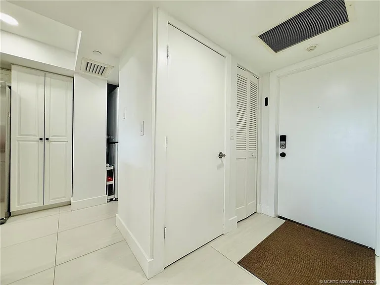 8800 S Ocean Dr #102 — Photo 78