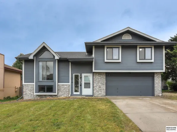 5530 S 155th St, Omaha, NE 68137