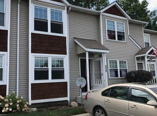 7893 Woodhouse Ln, Worthington, OH 43085