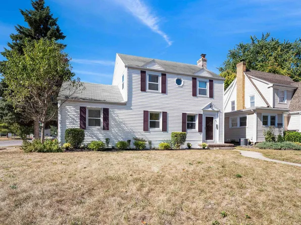 801 Kensington Blvd, Fort Wayne, IN 46805