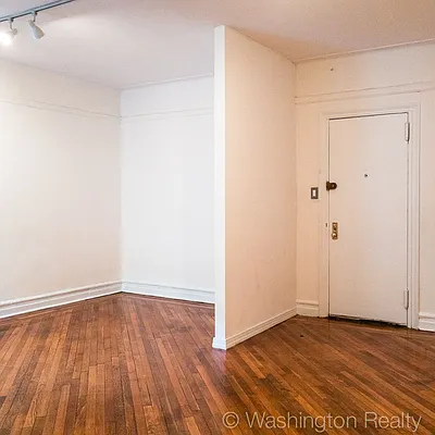 Rented by Washington Realty Corp. | media 3