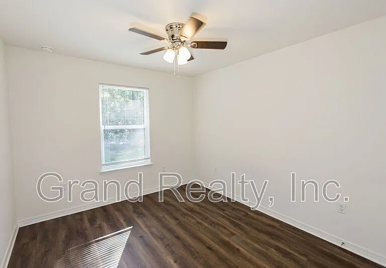6283 Holland Rd — Photo 21