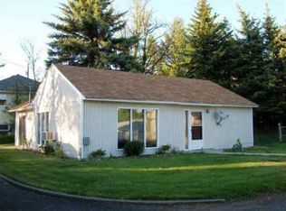 404 1/2 E Thorn St, Colfax, WA 99111