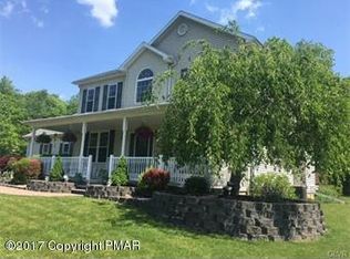 501 Blue Mountain Dr, Bangor, PA 18013