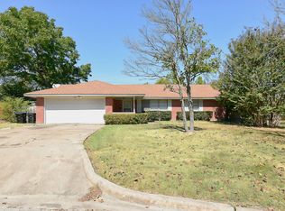 1208 Yellowstone Dr, Greenville, TX 75401