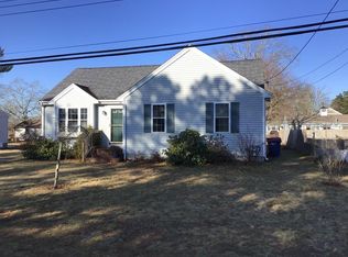 8 Repose Ln, Wareham, MA 02571