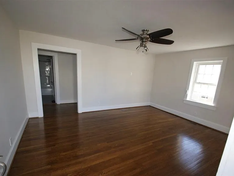 121 Connecticut Ave — Photo 4