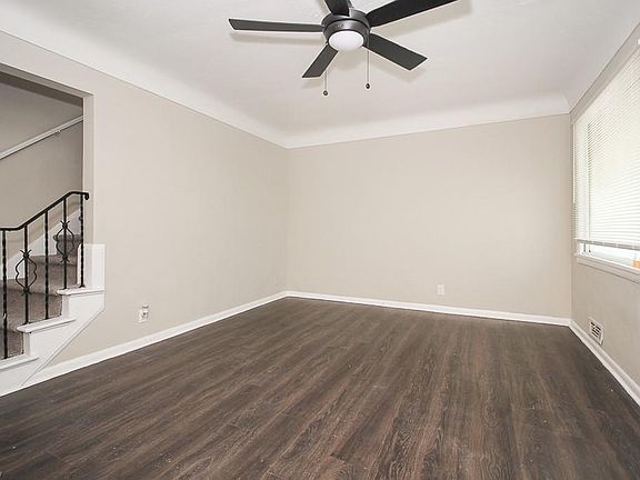 5th image of 16118 Biltmore Ave