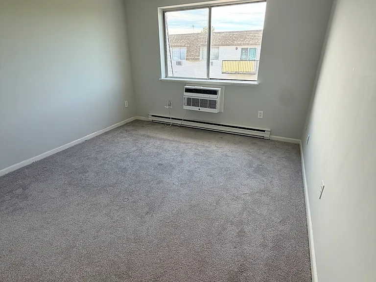 115 Short Beach Rd #307 — Photo 7