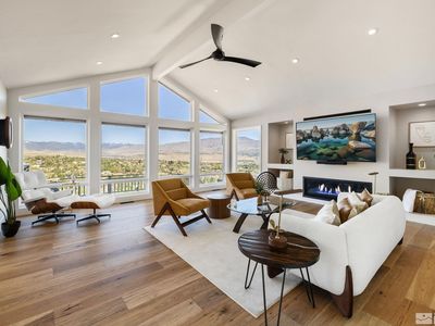 2100 Greensburg Cir, Reno, NV, 89509