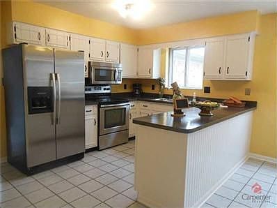 3rd image of 2716 N Saturn Dr