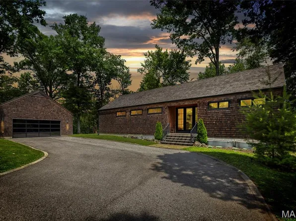 1401 Smith School Rd, Glencoe, MO 63038