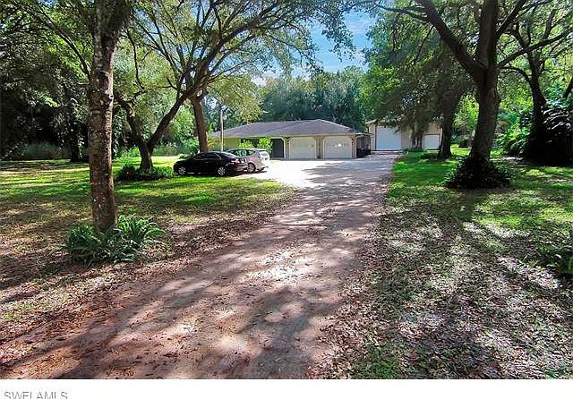 1st image of 335 W Mariana Ave