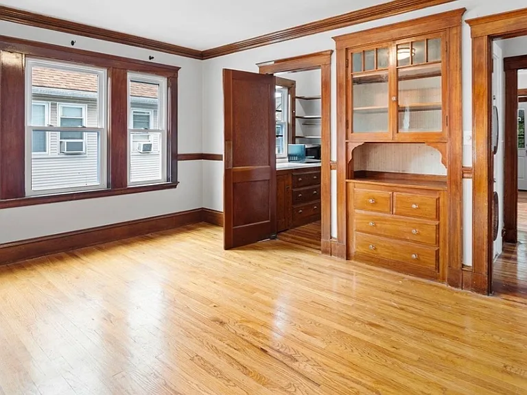 48 Cleveland St #2 — Photo 15
