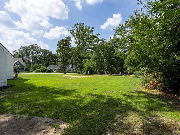 4th image of 9 Willow Springs Dr
