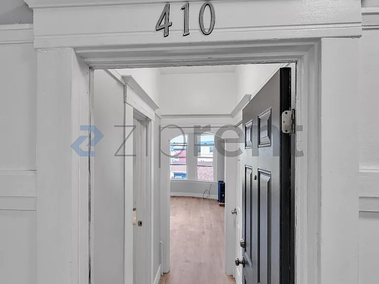 680 14th St #410 — Photo 7