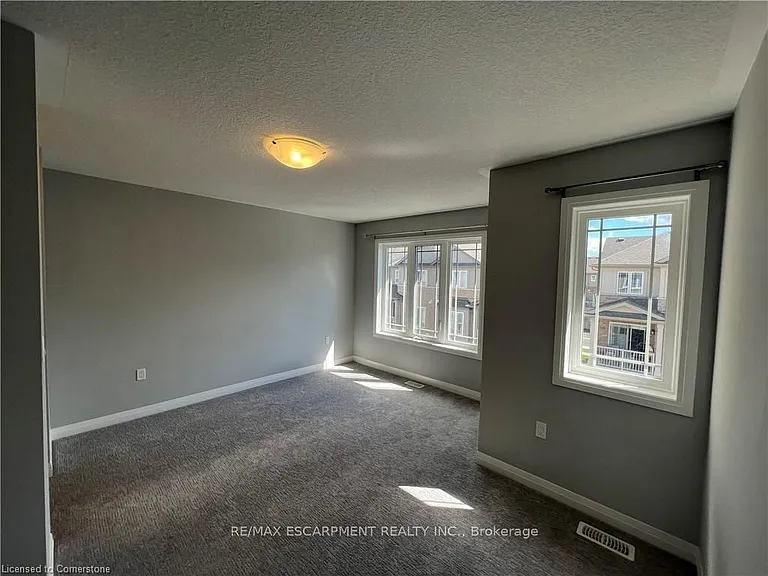 18 Aqua Ln — Photo 7