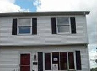 36 Thorne St, Worcester, MA 01604