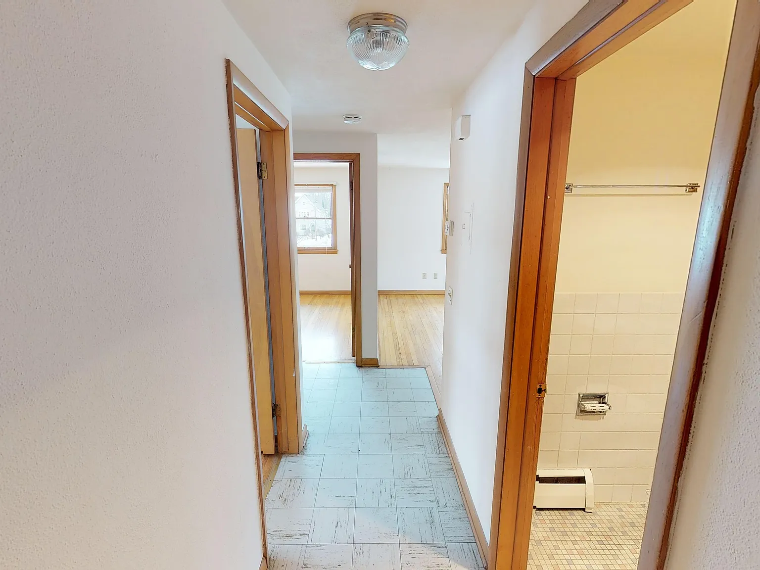 2212 Regent Street — Photo 4