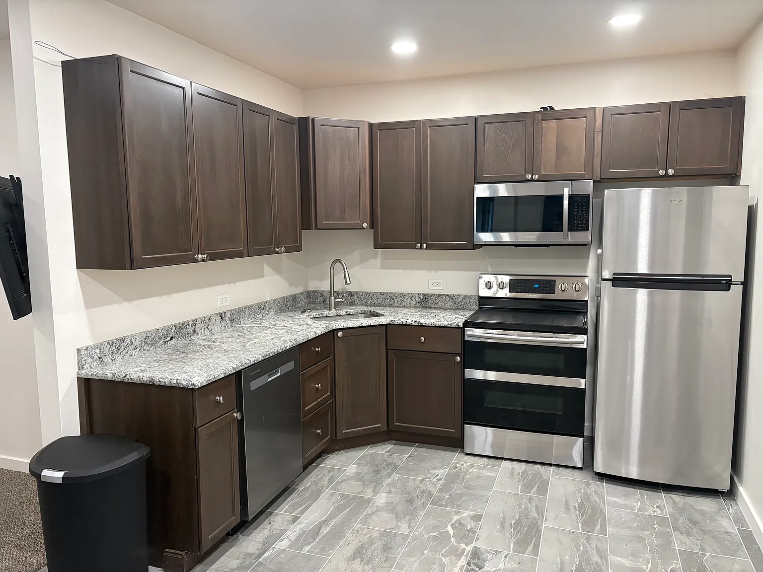 3 bed, 1550 sqft, $2,500 — Photo 1