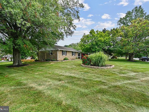 3rd image of 8001 McKenstry Dr