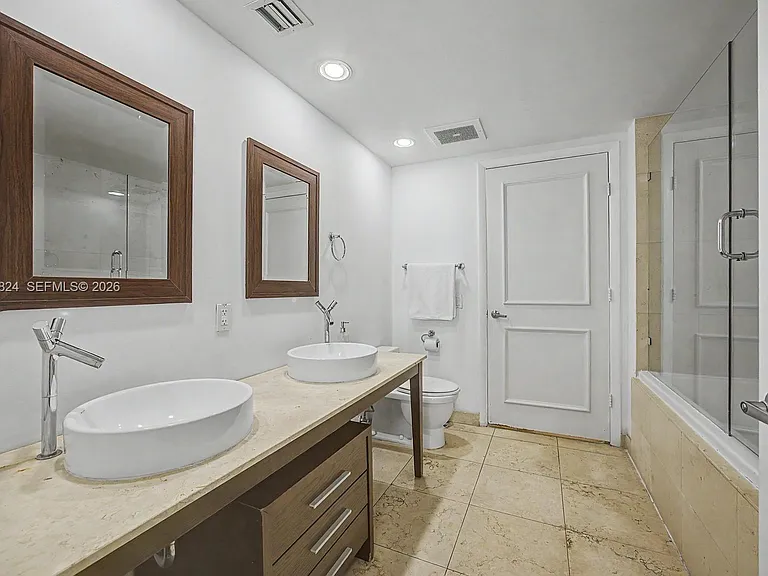 485 Brickell Ave #2009 — Photo 11