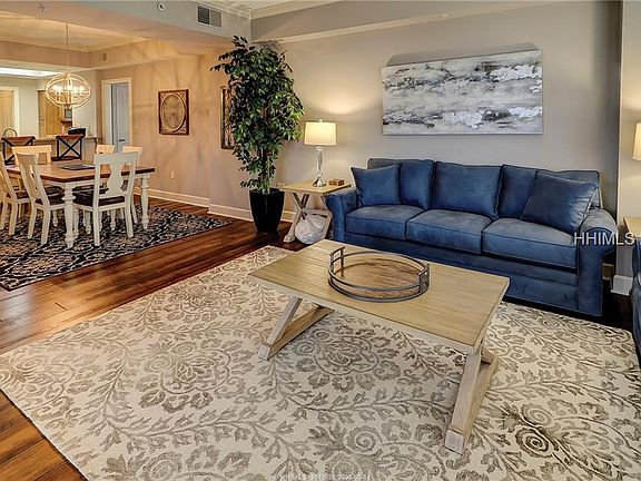 4th image of 9 Shelter Cove Ln