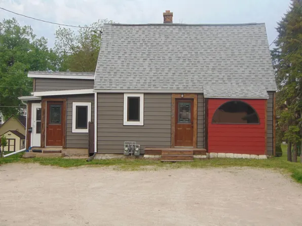 709 Beaver STREET #709 1/2, Beaver Dam, WI 53916