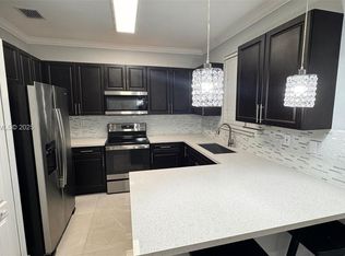 14962 SW 9th Ter, Miami, FL 33194